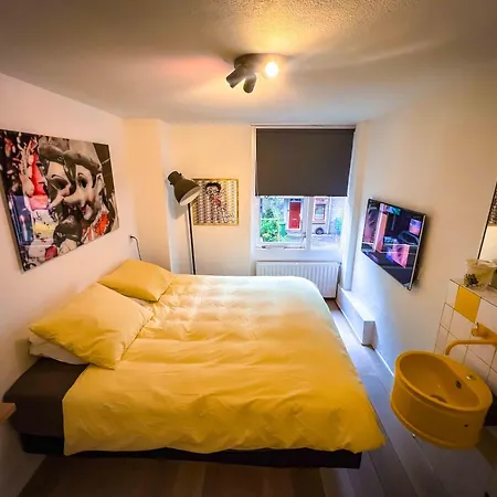 Private Art House Next To The Dunes, And Forest 4*